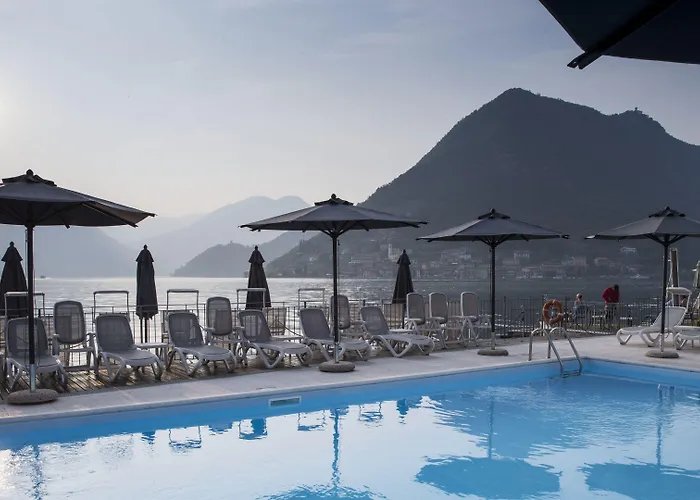 Rivalago Hotel 4*